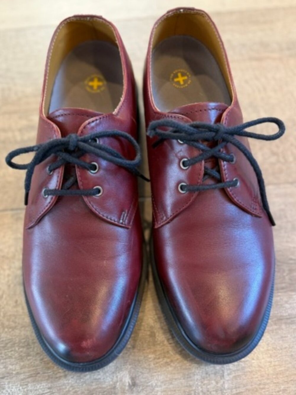 Dr. Martens 3-Eye 1461 Antique Temperley Cherry Red